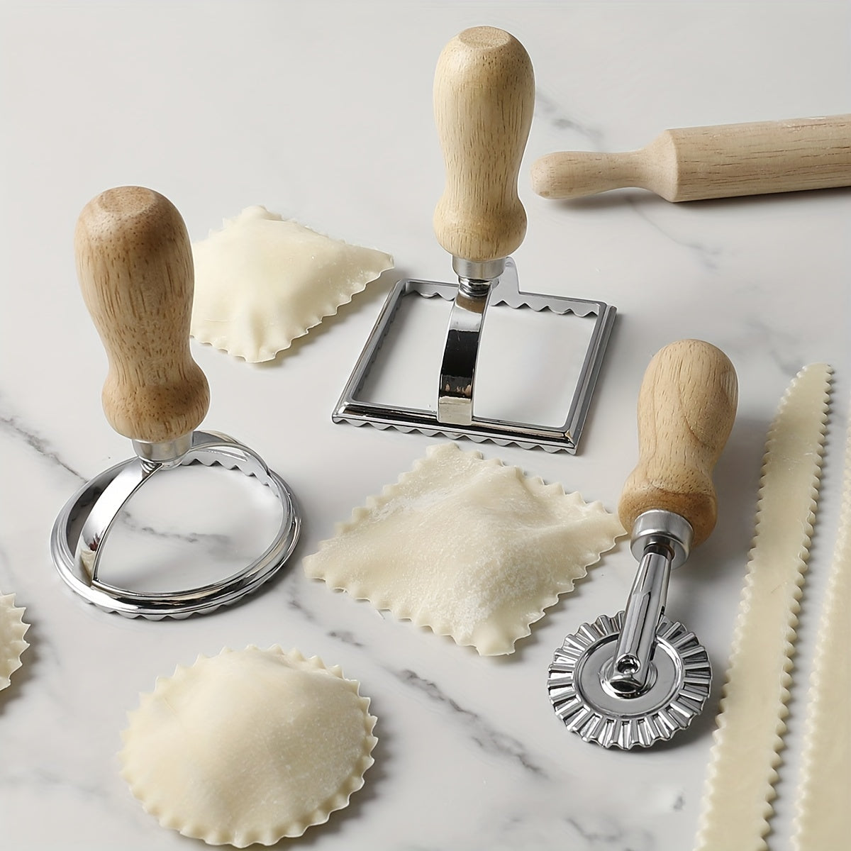 3pcs, Cookie Cutters And Dough Roller, Zinc Alloy Pastry Cutters And Dough Wheel Cutter, Dumpling Molds, Dumpling Skin Maker, Baking Tools, Kitchen Gadgets, Kitchen Accessories