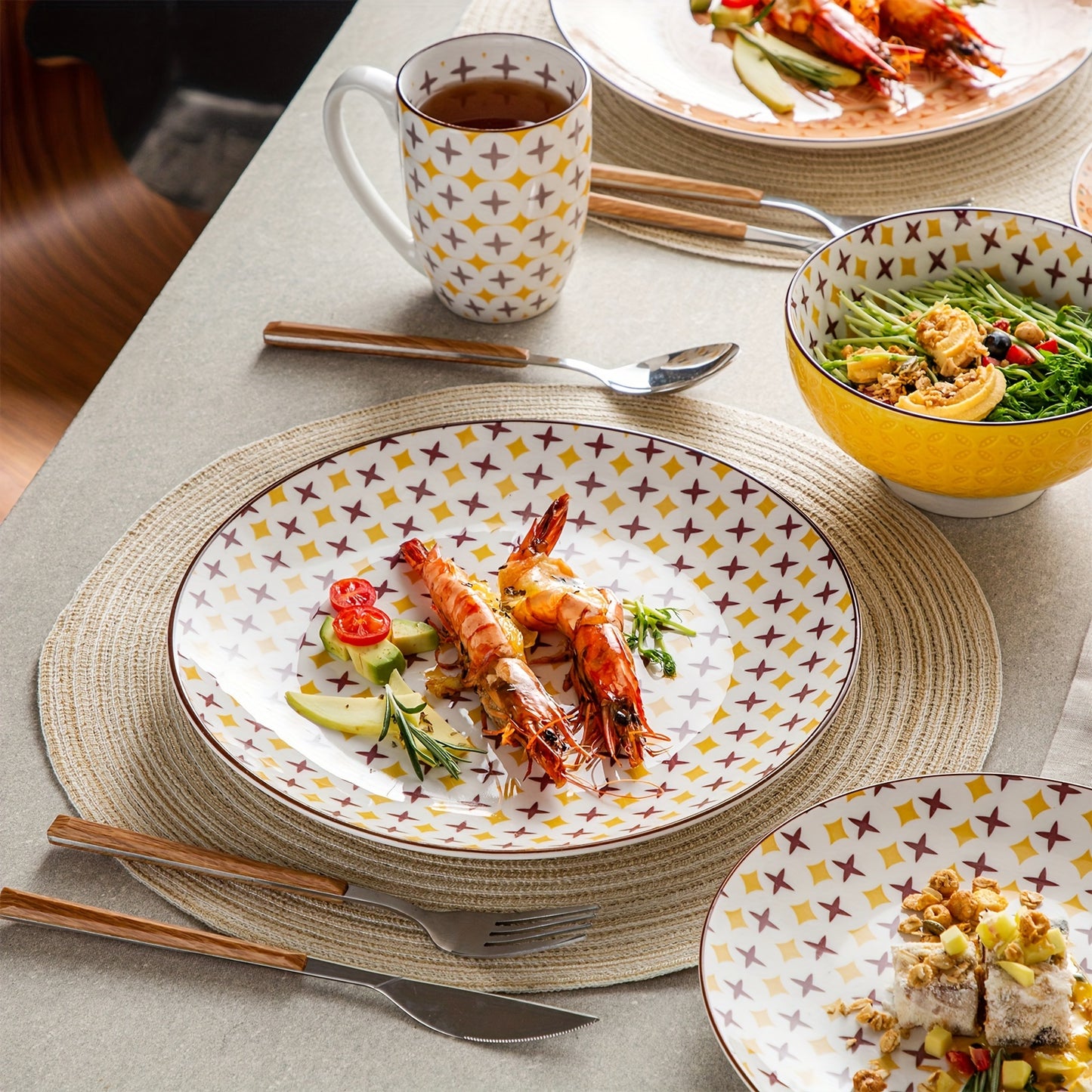 Exquisite Japanese Style Porcelain Dinnerware Set - 16 Pcs for 4, Including Plates & Bowls - Premium Quality, Microwave & Dishwasher Safe, Effortless Elegance for Your Dining Experience