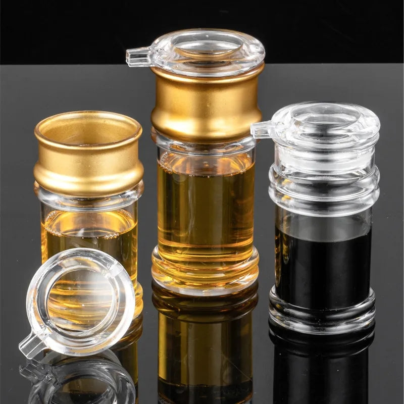 1pc Portable Clear Oil Pot - Seasoning Bottle with Sauce Dispenser for BBQ Kitchen - Reusable Plastic Spice Jar for Olive, Soy Sauce, Vinegar, and More Kitchen Essentials