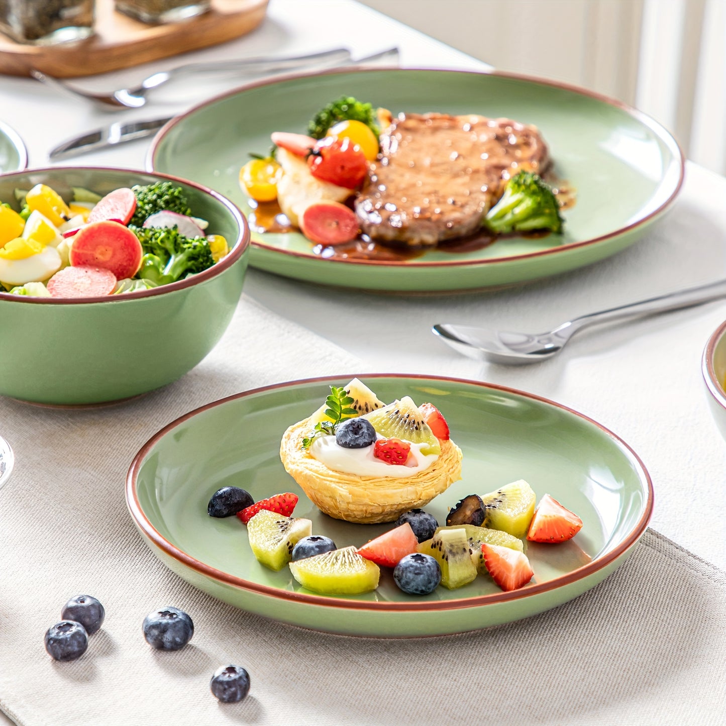 16-Piece Premium Stoneware Dinnerware Set - Smooth, Scratch-Resistant & Durable - Invigorating Green for 4 - Microwave & Dishwasher Safe