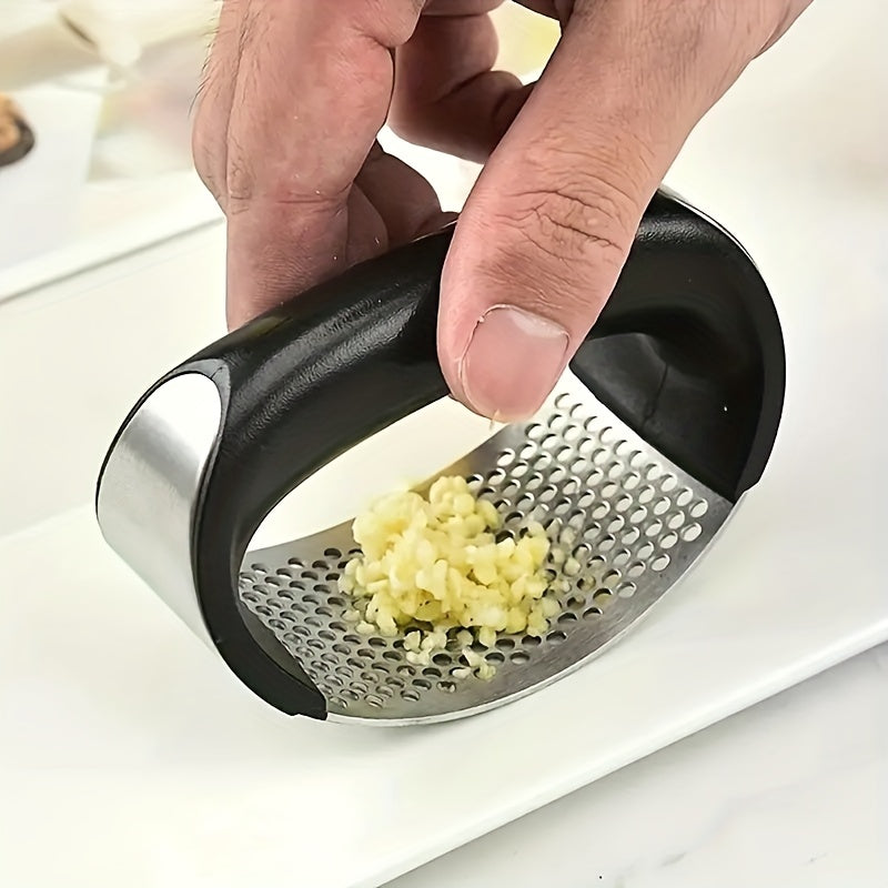 "Innovative" Stainless Steel Manual Garlic Press & Mincer - Easy-To-Use, Durable Kitchen Gadget For Perfectly Crushed Garlic Garlic Crusher Garlic Mincer